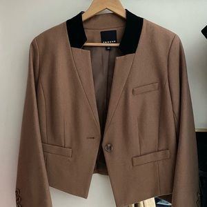 Vintage short tuxedo style jacket